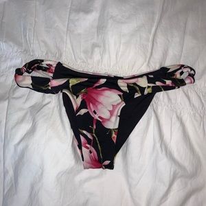 Frankies bikinis cheeky bottoms